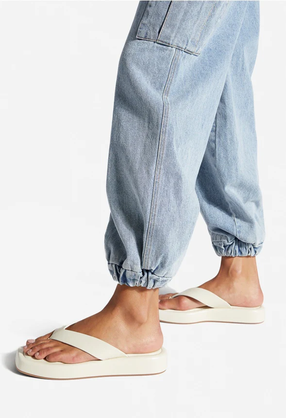Lakey Flat Sandal - Image 6