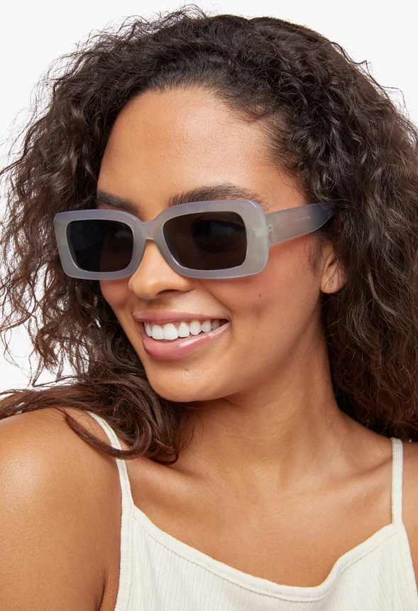 Large Rectangular Sunglasses - Image 3