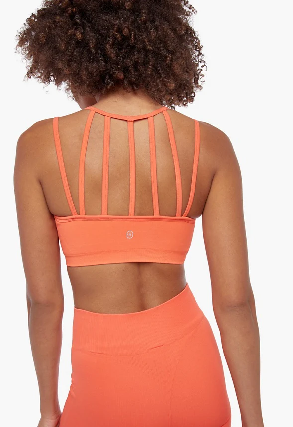 Lattice Back Seamless Sports Bra - Image 2