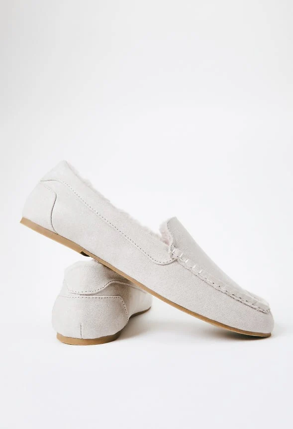 Laurel Fuzzie Slipper - Image 7
