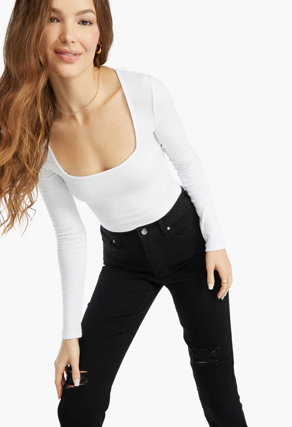 Lauren High-Waisted Curvy Tummy Tamer Jeans - Image 3