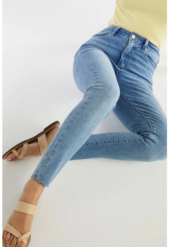 Lauren High-Waisted Curvy Tummy Tamer Jeans - Image 3