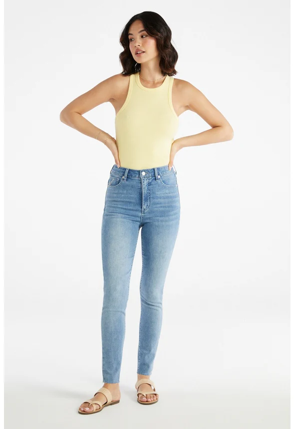 Lauren High-Waisted Curvy Tummy Tamer Jeans - Image 5