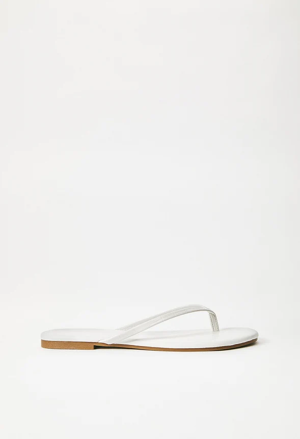 Layla Flat Thong Sandal - Image 4