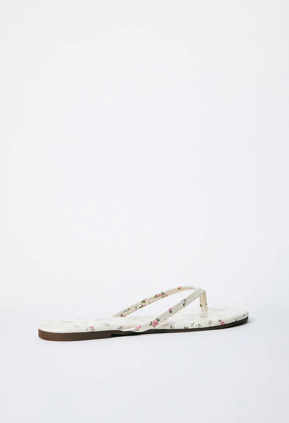 Layla Flat Thong Sandal - Image 2