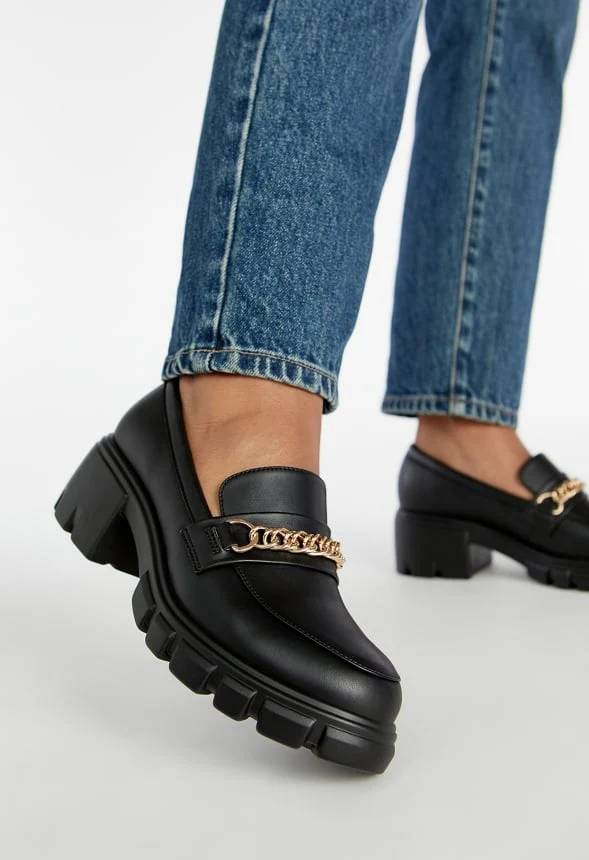 Leli Chain Detail Lug Sole Loafer - Image 7