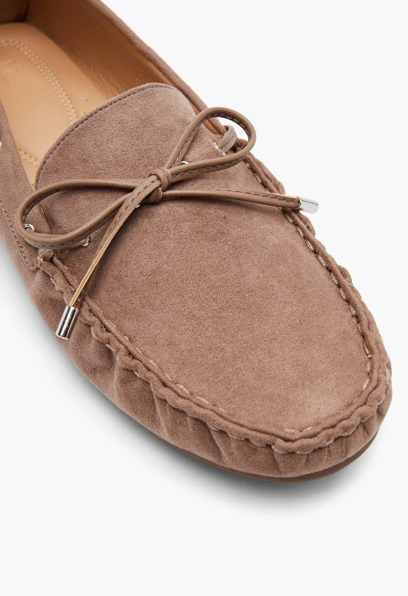 Lincoln Driving Moccasin - Image 10