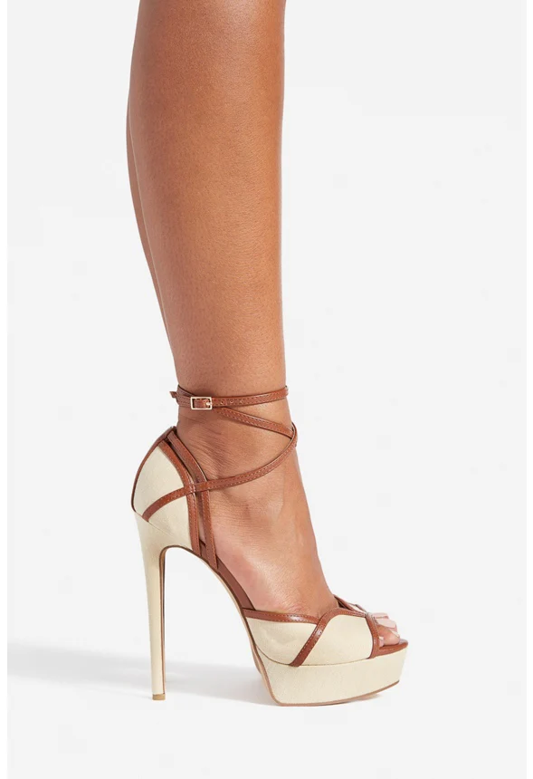 Lindea Heeled Sandal - Image 3