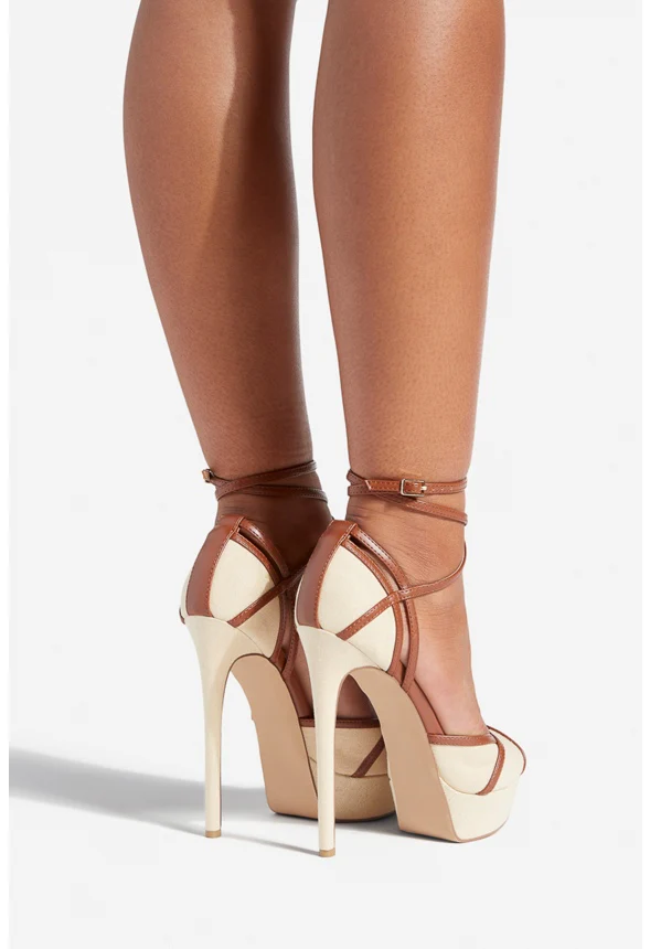Lindea Heeled Sandal - Image 4