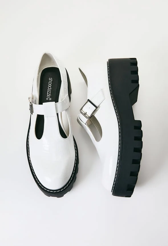 Liv Flat Loafer - Image 7