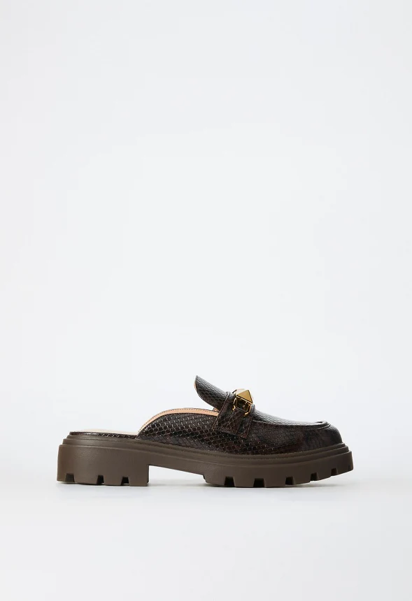 Liya Lug Sole Flat - Image 4