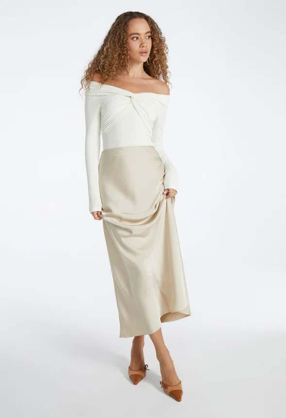 Long Sleeve Twist Top - Image 4