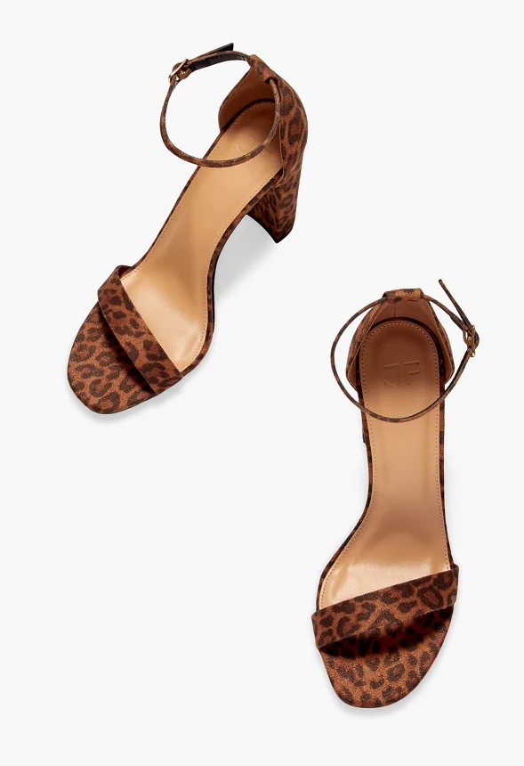 Lorelai Block Heeled Sandal - Image 6