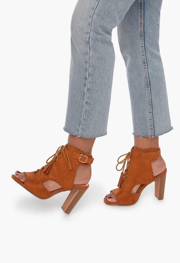 Lorelai Lace-Up Block Heeled Sandal - Image 5