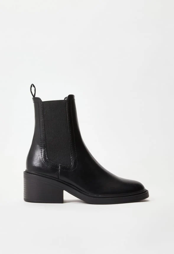 Loren Chelsea Bootie - Image 4