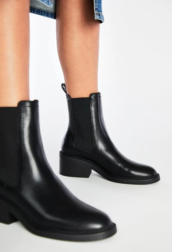 Loren Chelsea Bootie - Image 9