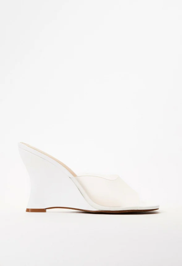 Lucie Wedge Sandal - Image 3
