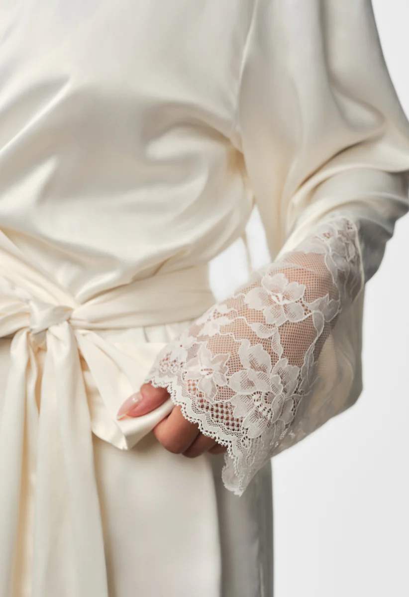 Lyra Satin Kimono - Image 2
