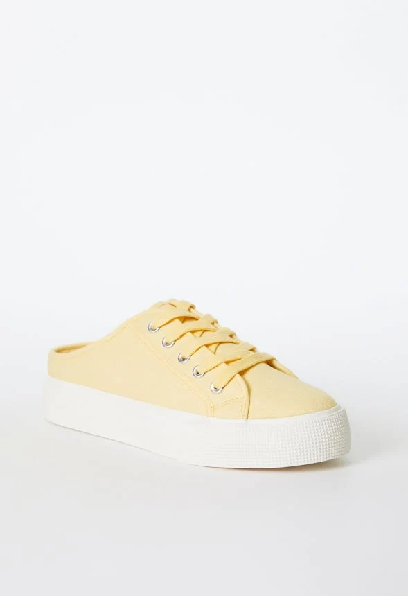 Macy Flatform Sneaker - Image 3