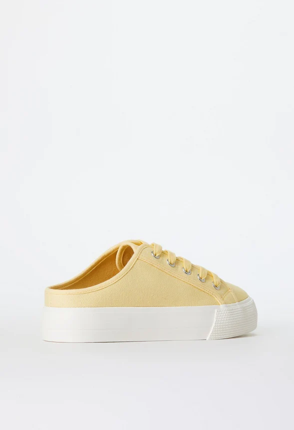 Macy Flatform Sneaker - Image 5