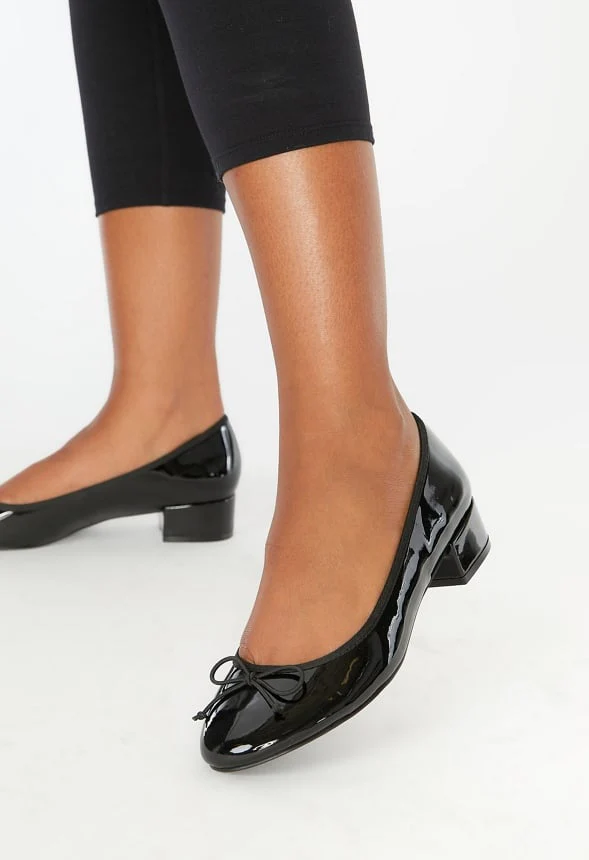 Madelaine Block Heeled Pump - Image 2