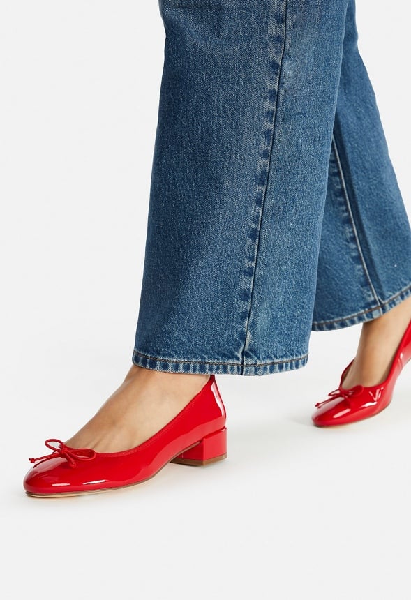 Madelaine Block Heeled Pump - Image 2