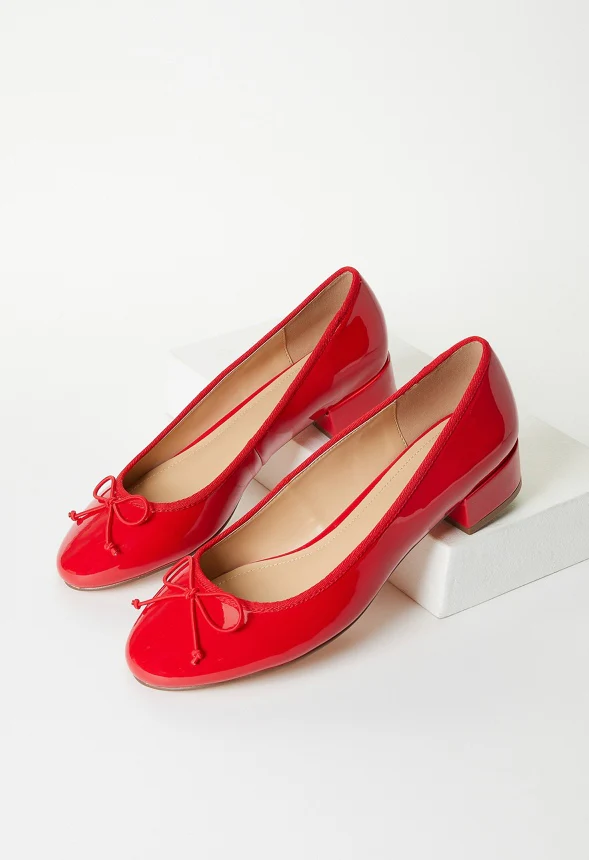 Madelaine Block Heeled Pump - Image 6