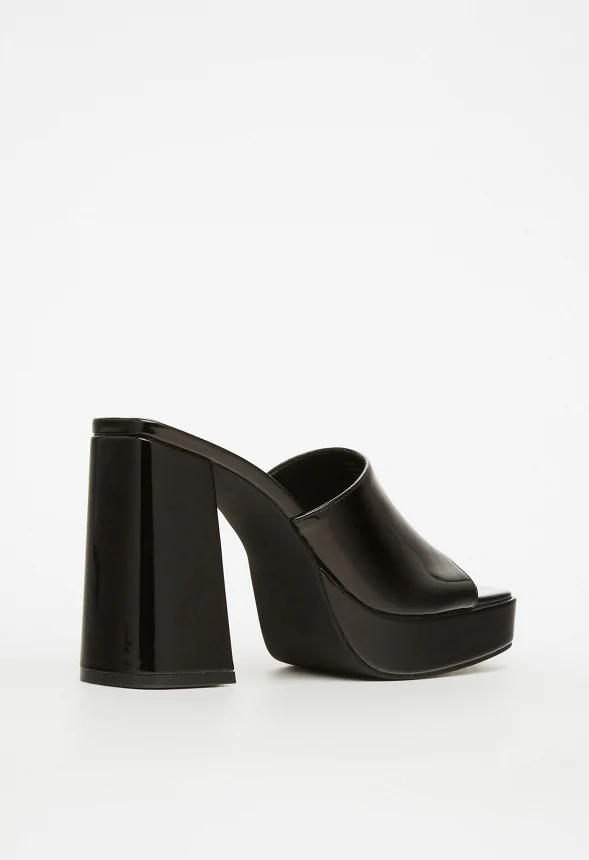 Madelyn Block Heeled Sandal - Image 3