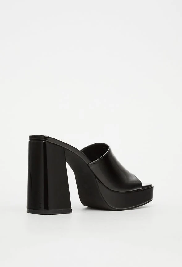 Madelyn Block Heeled Sandal - Image 5