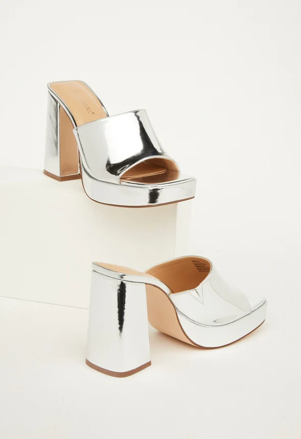 Madelyn Block Heeled Sandal - Image 7