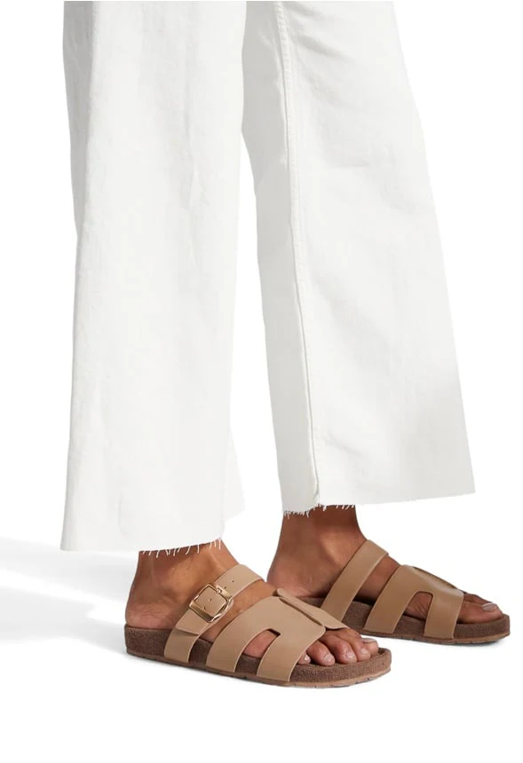 Mahi Flat Sandal - Image 2
