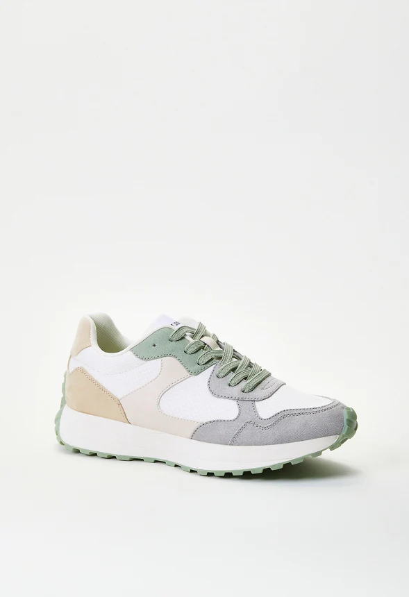 Marsha Retro Sneaker - Image 3