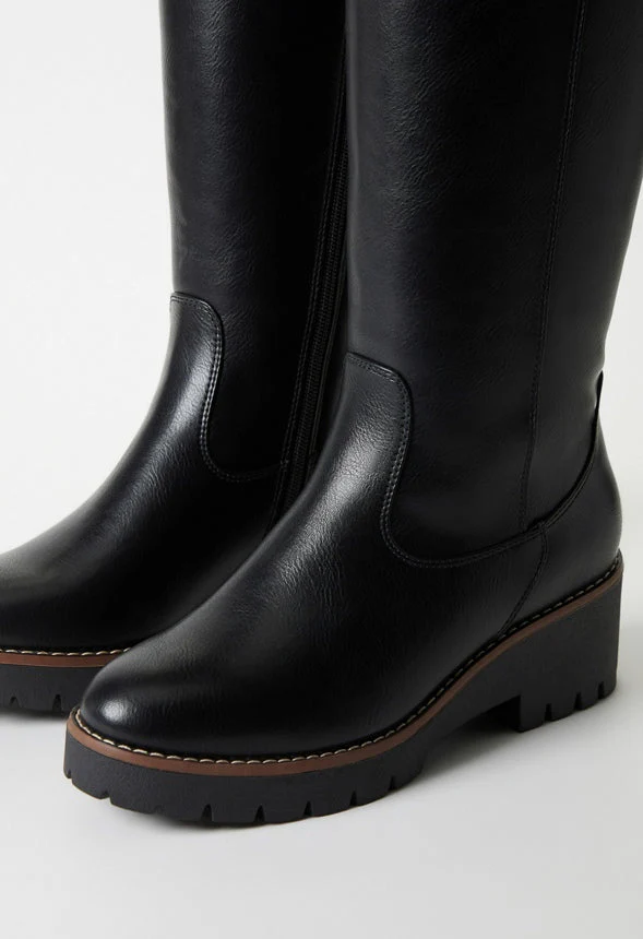 Mattie Flat Boot - Image 8
