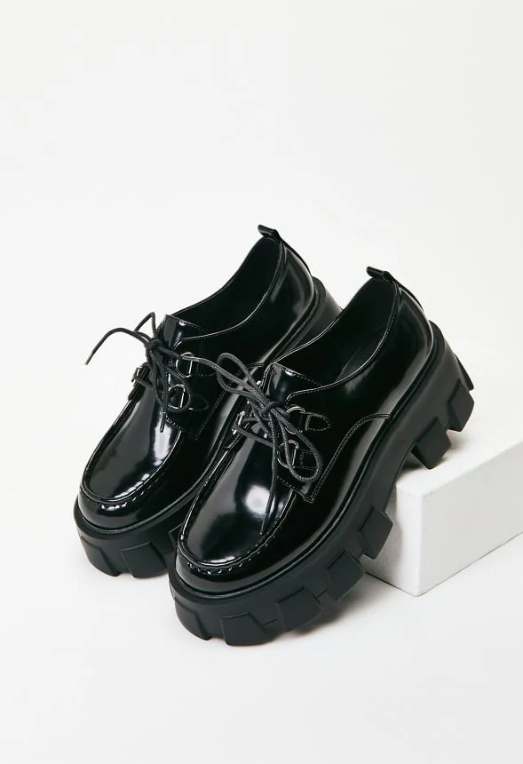 Maxie Lug Sole Flat - Image 5