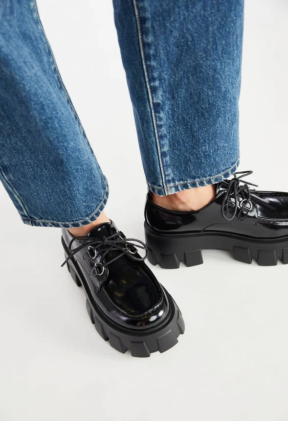 Maxie Lug Sole Flat - Image 8