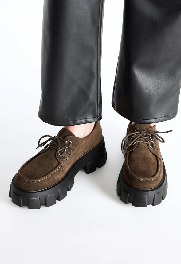 Maxie Lug Sole Flat - Image 8