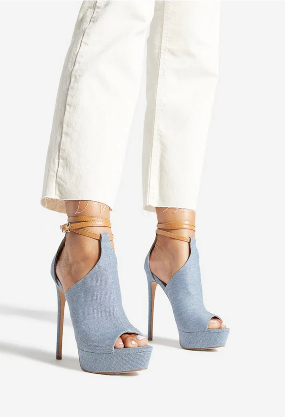 Mazie Heeled Sandal - Image 6