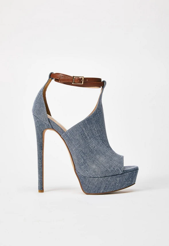 Mazie Heeled Sandal - Image 3