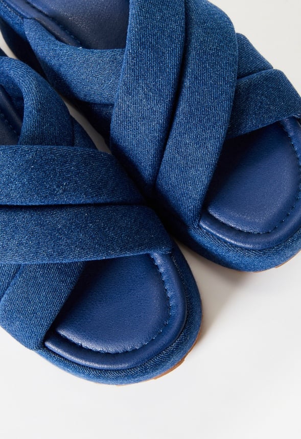 Meline Platform Wedge Sandal - Image 11