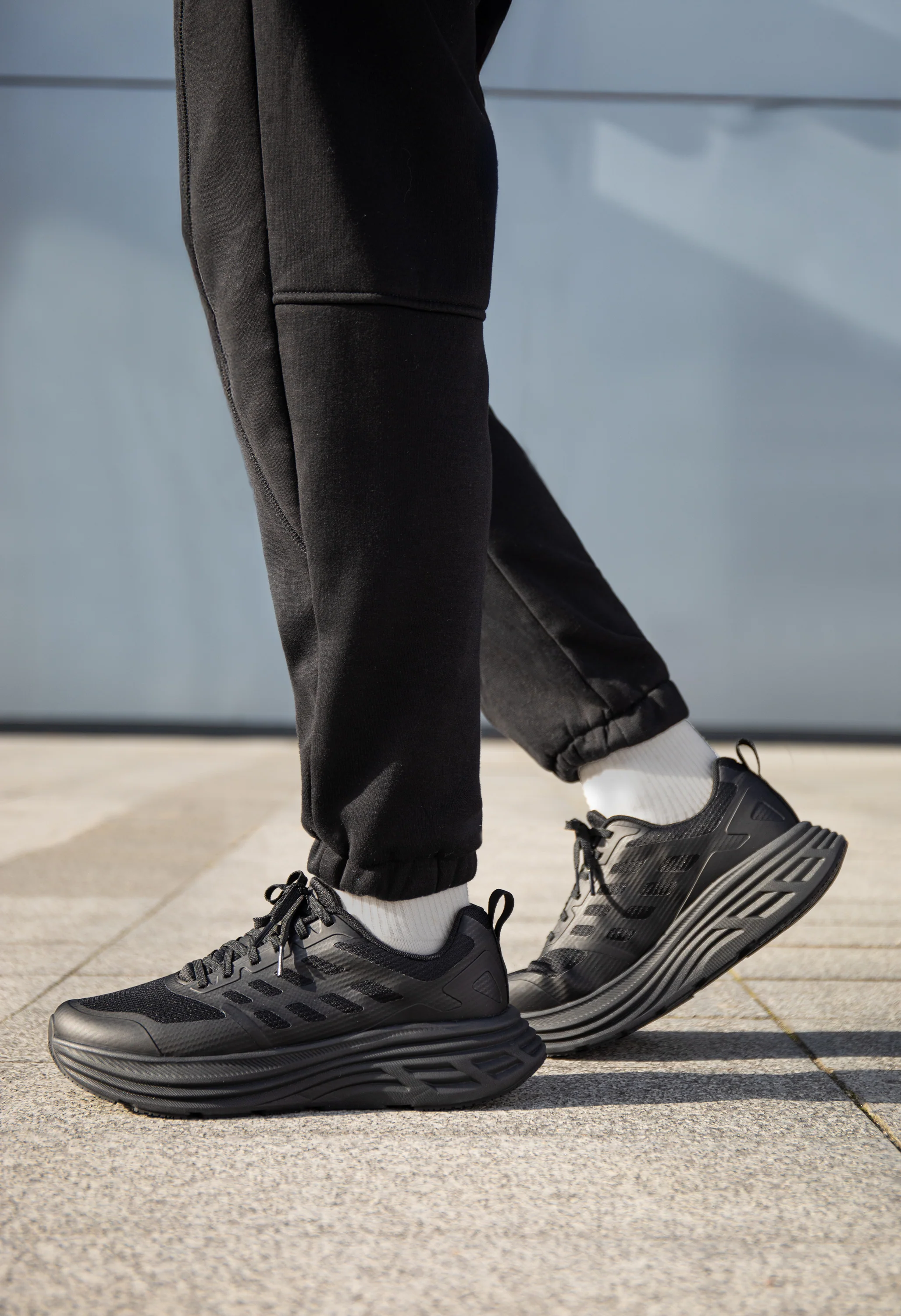 Men's Active Float Cushioned Athletic Sneakers - Image 9