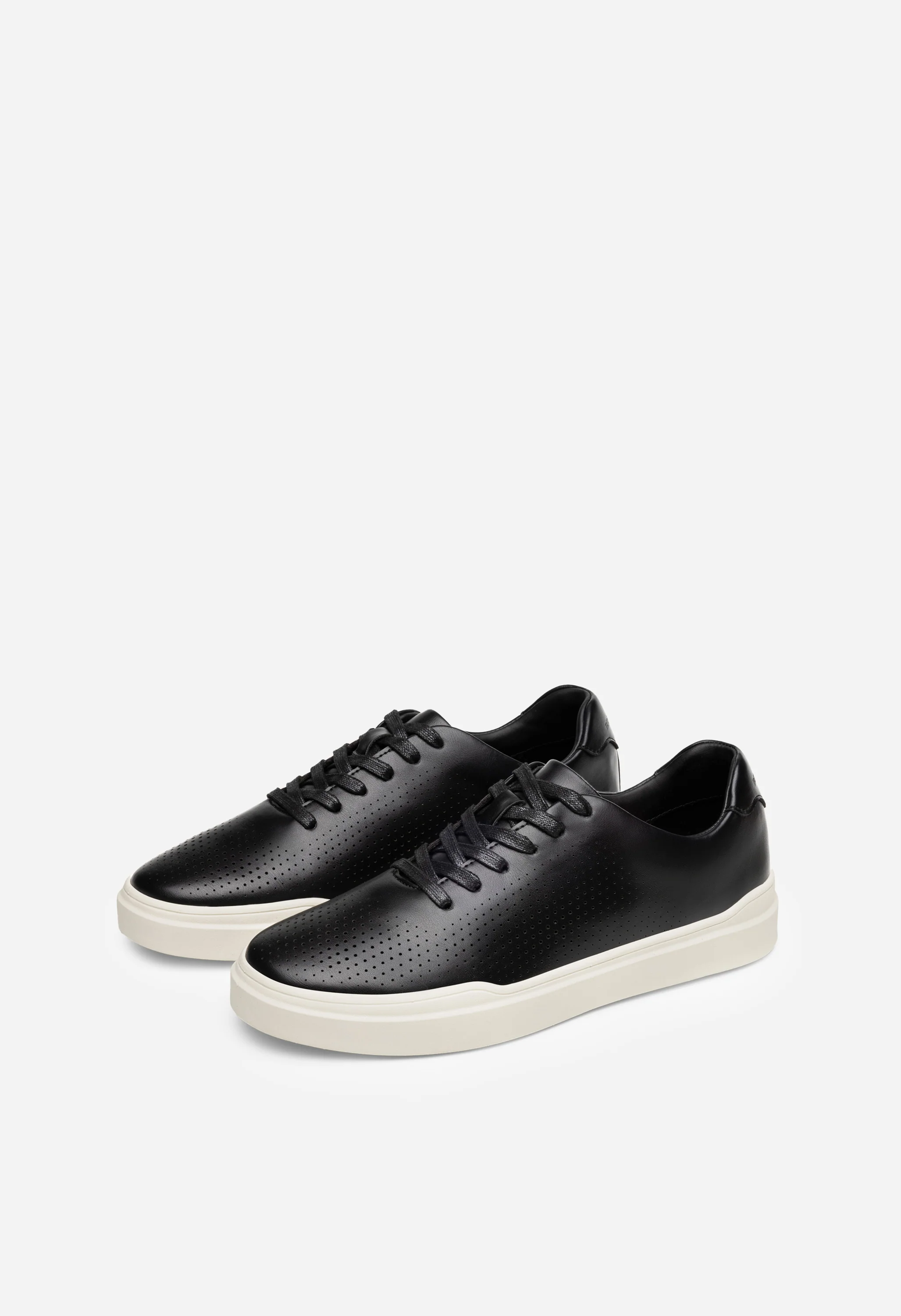 Men's Breathable Lifestyle Sneaker - Image 4