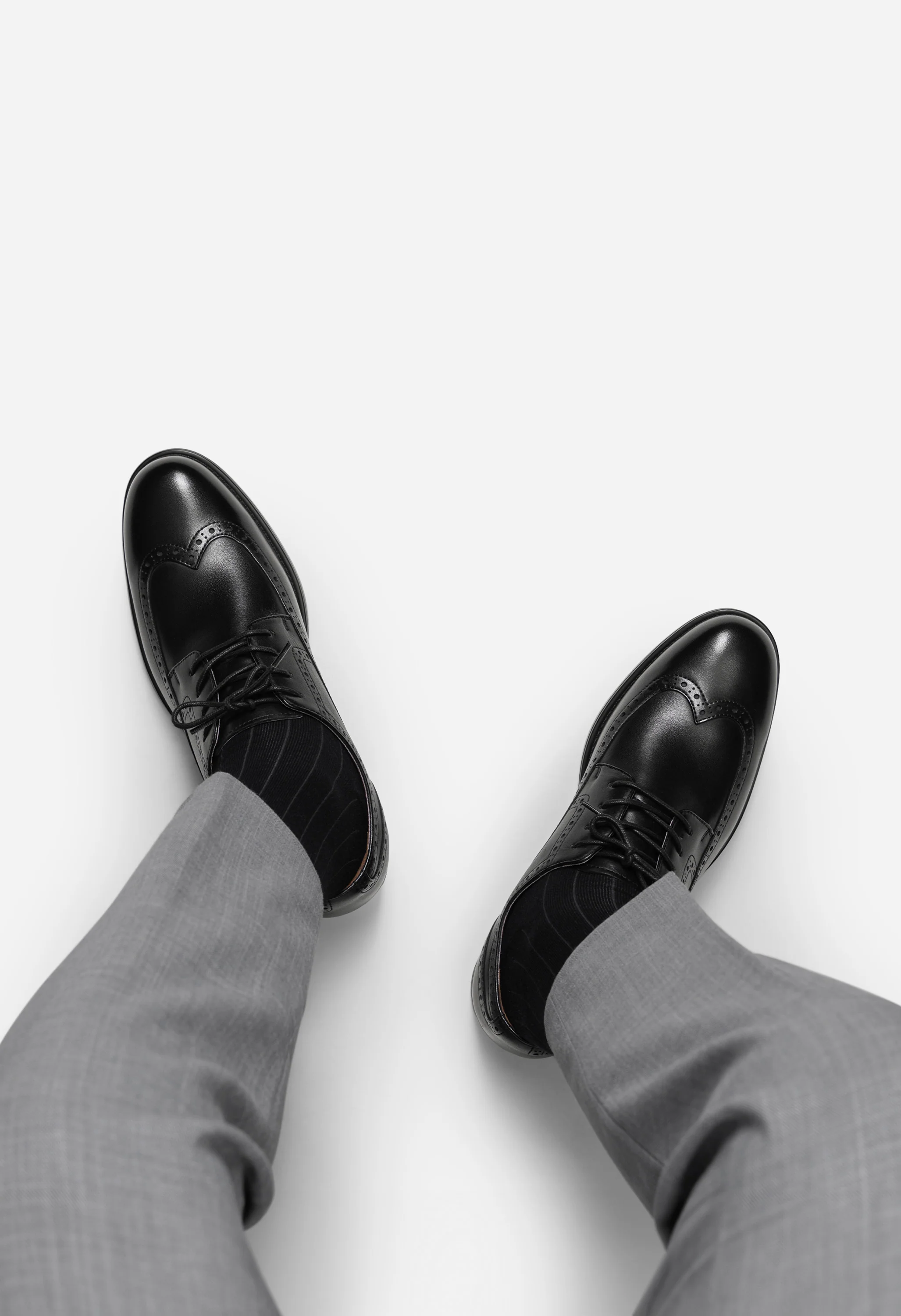 Men's Brogue Wingtip Oxfords Shoes - Image 8