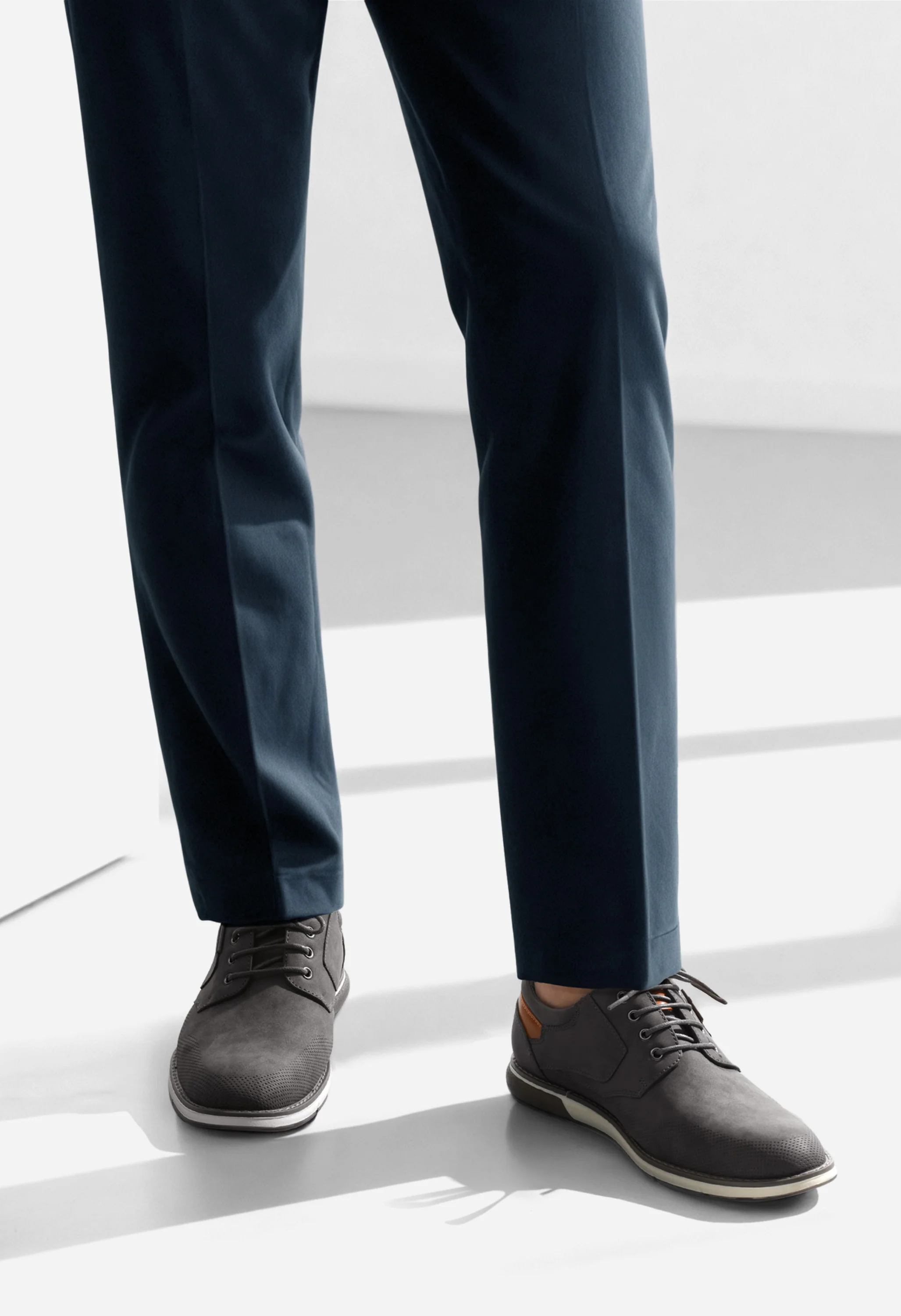 Men's Casual Dress Shoes - Image 7