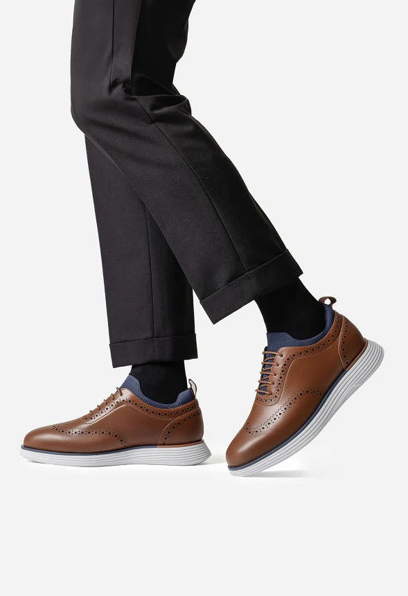 Men's Semi-Casual Wingtip Sneaker - Image 6