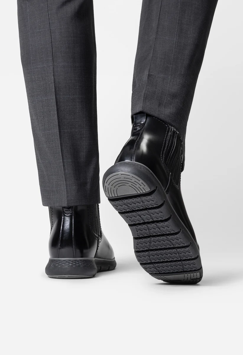 Men's Chelsea Boots - Image 6