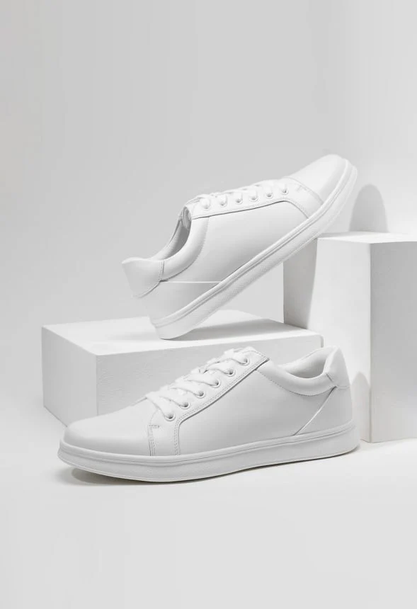 Men's Classic Fashion Sneaker - Image 4