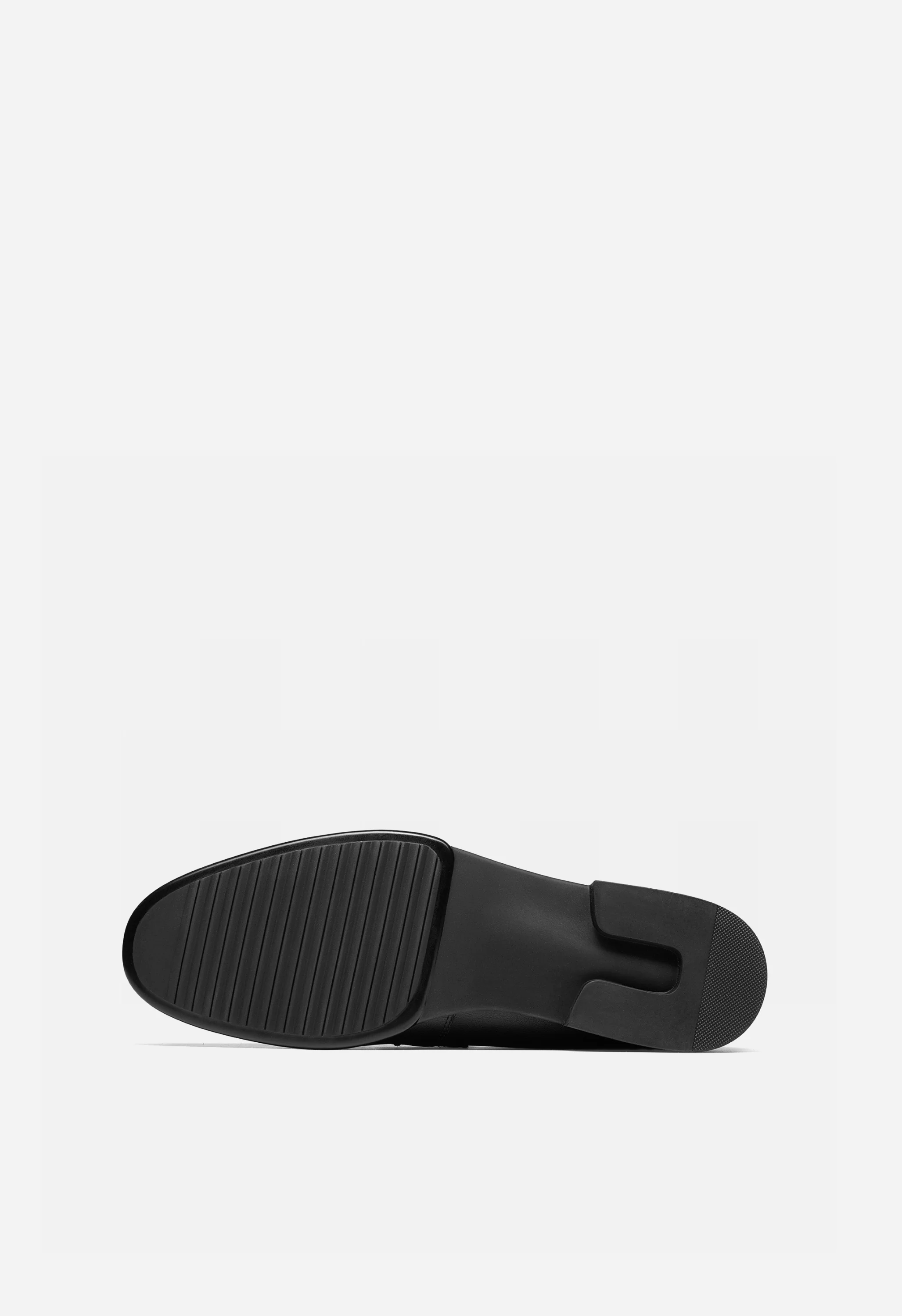 Men's Classic Leather Dress Shoes - Image 4