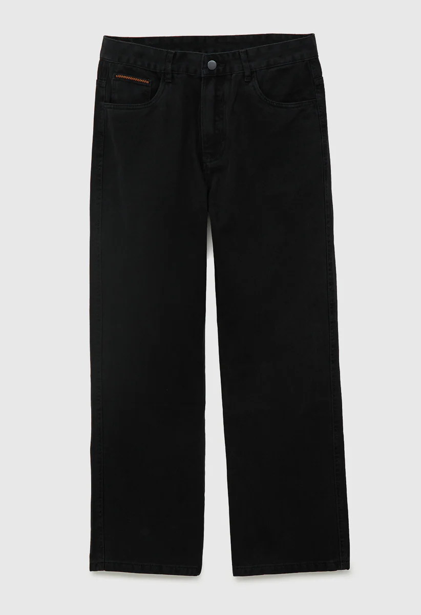 Men’s Classic Fit Straight-Leg Denim Jeans - Image 6