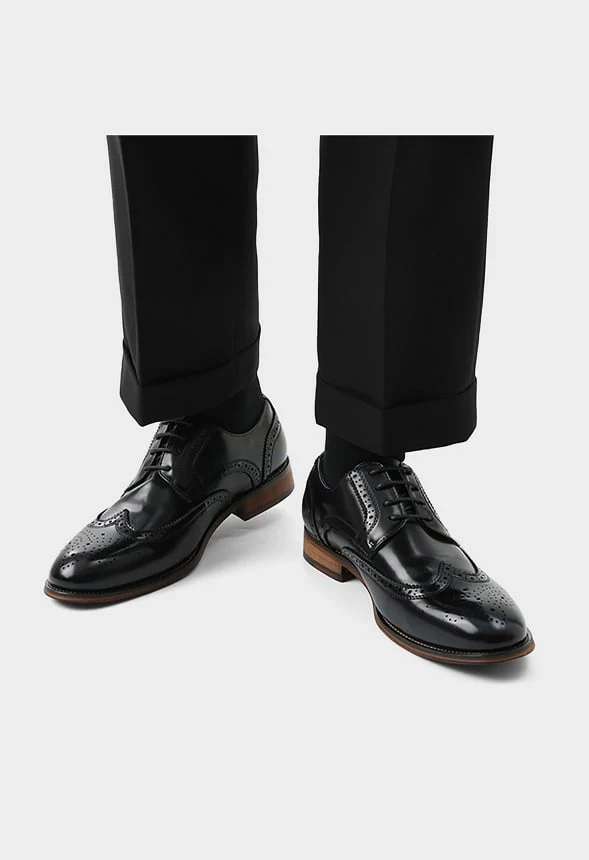 Men's Classic Wingtip Wide Dress Shoes - Image 2
