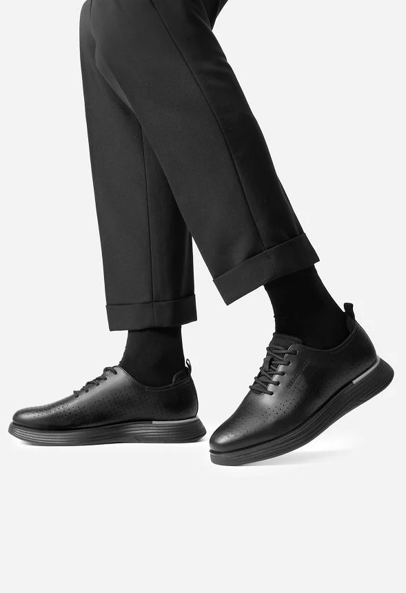 Men's Comfortable Business Casual Oxford Sneaker - Image 2